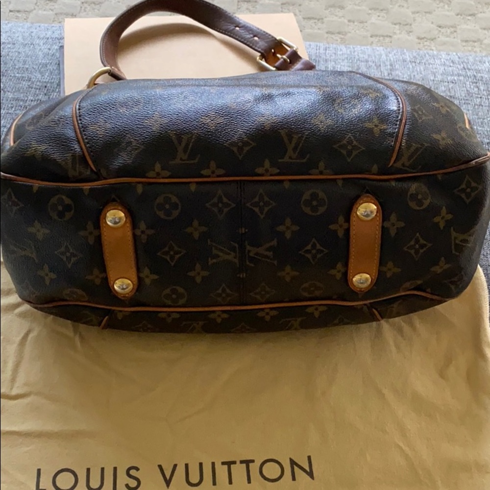 Louis Vuitton “Totally GM Damien Azur bag” - Picture 8 of 11